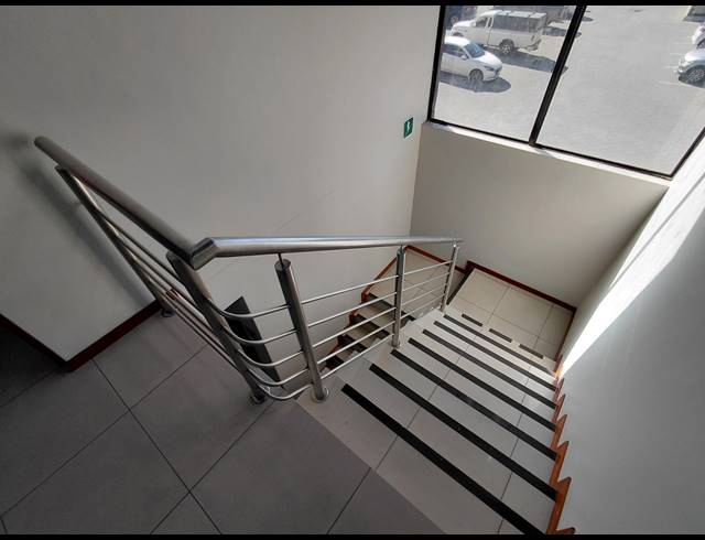 277M² OFFICE TO LET IN CARLSWALD
